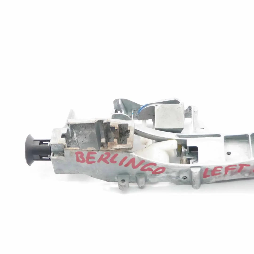 Citroen Berlingo 3 Baza Klamki Drzwi Przesuwnych do o numerze 9680503480 Citroen Berlingo 3 Baza Klamki Drzwi Przesuwnych - SKU 9680503480 - Numer Części 9680503480