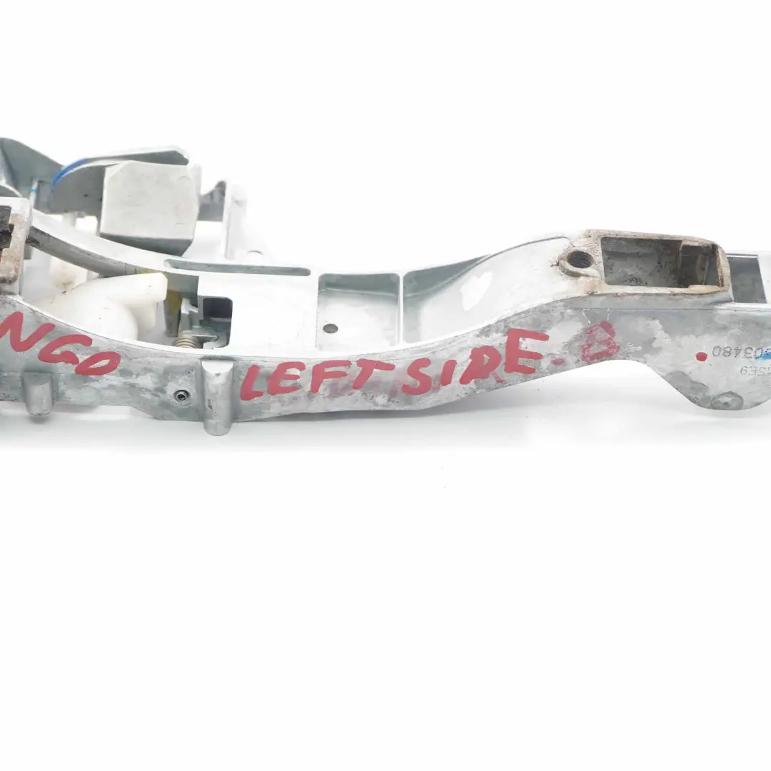 Citroen Berlingo Poignée porte coulissante Support base gauche pour à propos du numéro de pièce 9680503480 Citroen Berlingo Poignée porte coulissante Support base gauche - SKU 9680503480 - Numéro de pièce 9680503480