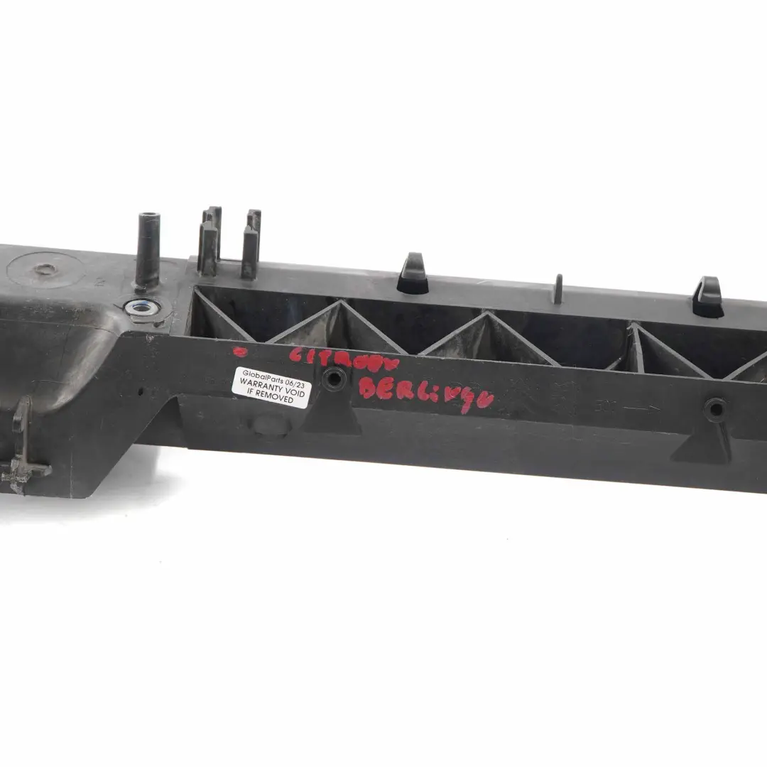 Citroen Berlingo B9 Support de panneau avant raidisseur pour à propos du numéro de pièce 9680544280 Citroen Berlingo B9 Support de panneau avant raidisseur - SKU 9680544280 - Numéro de pièce 9680544280