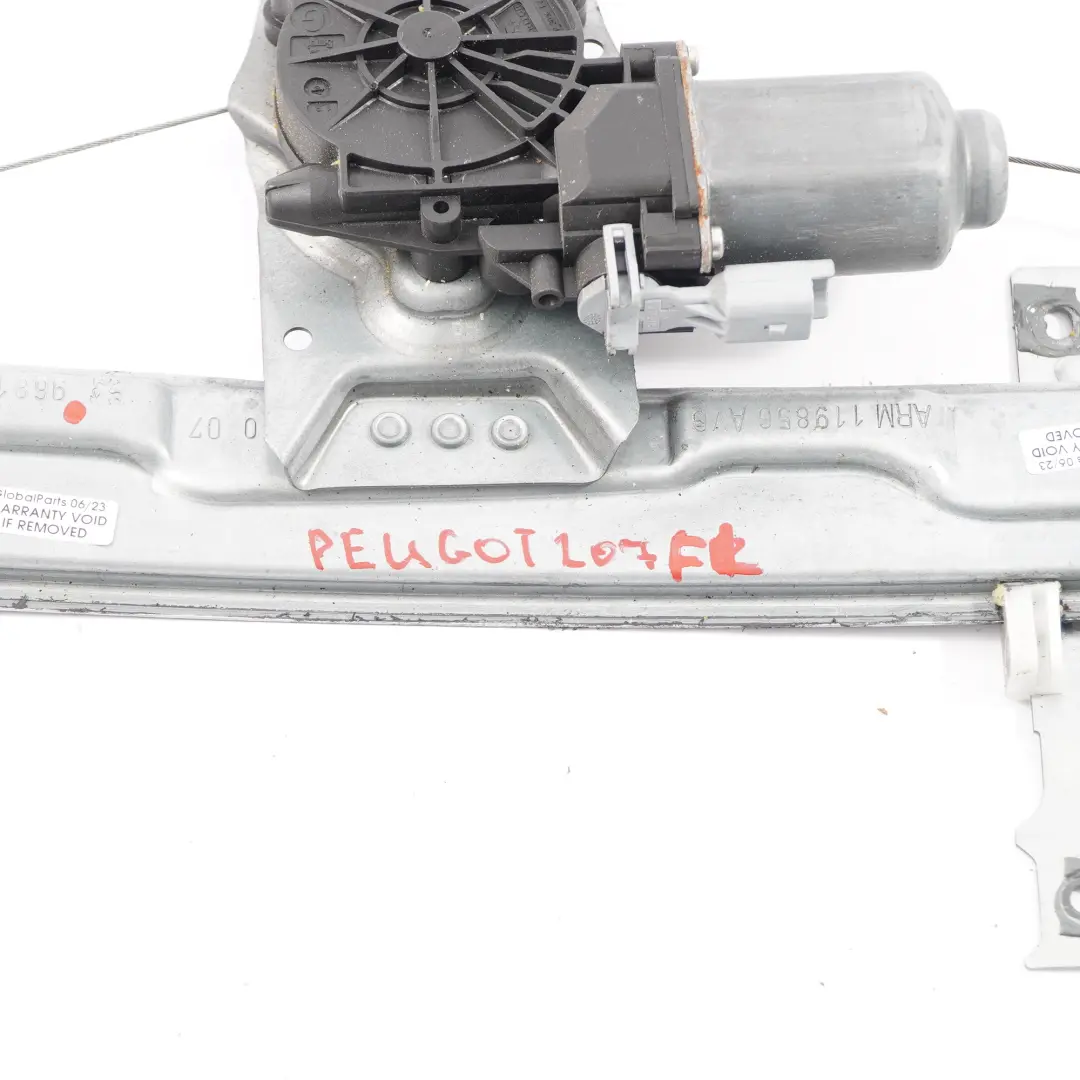 Peugeot 207 Alzacristalli Porta Anteriore Sinistra Motore Regolatore - SKU 9681182380 - Numero di parte 9681182380