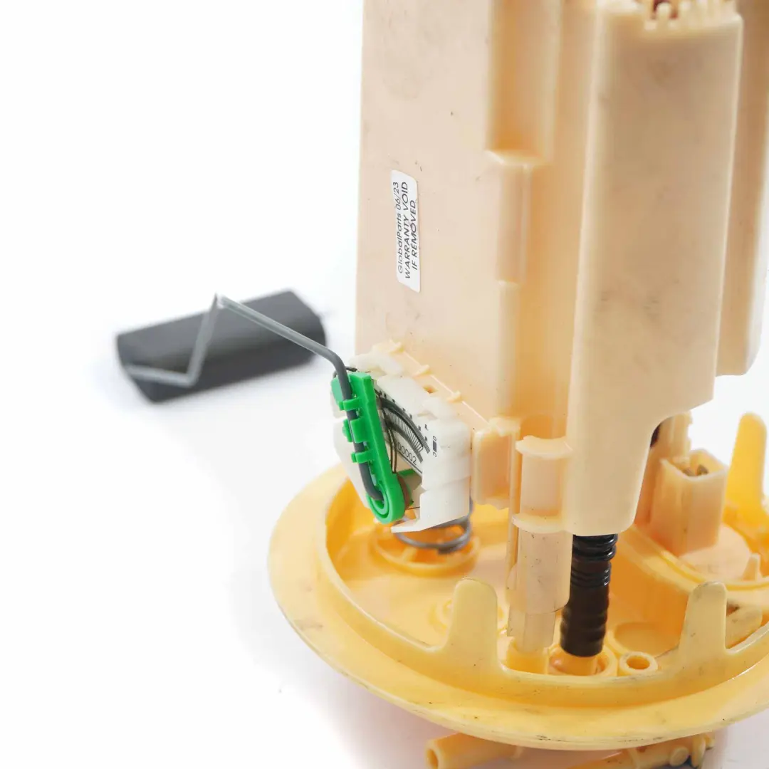 Pump Citroen C4 Peugeot 3008 Diesel Sender Control Unit to Fuel with Part number 9681285780 Fuel Pump Citroen C4 Peugeot 3008 Diesel Sender Control Unit - SKU 9681285780 - Part number 9681285780