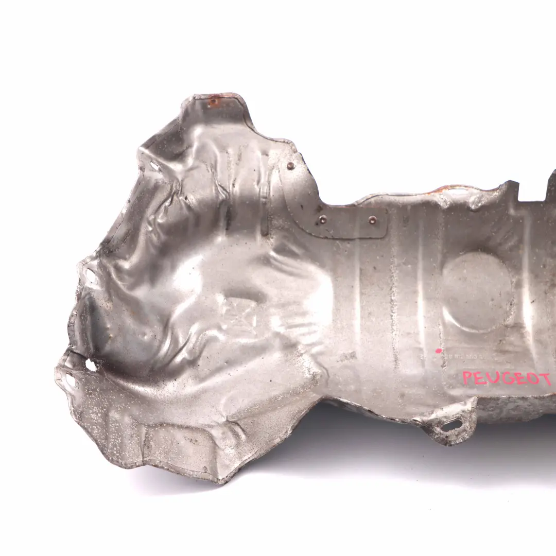 Citroen Berlingo Peugeot Partner Bouclier Thermique Collecteur 1.6HDI pour à propos du numéro de pièce 9681296080 Citroen Berlingo Peugeot Partner Bouclier Thermique Collecteur 1.6HDI - SKU 9681296080 - Numéro de pièce 9681296080