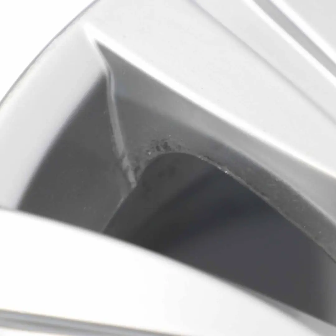 Citroen C3 Picasso Silber Leichtmetallfelge 16" ET:23 6J  - SKU 9681810880-2 - Teilenummer 9681810880