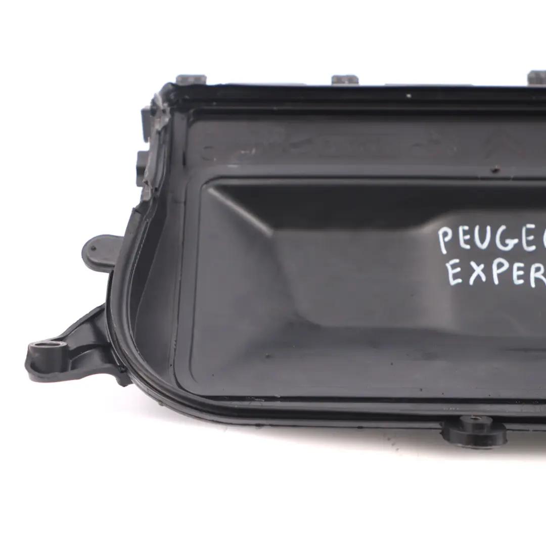 Tapa motor Citroen Jumpy Peugeot Expert Aislamiento embellecedor para con número de pieza 9682444080 Tapa motor Citroen Jumpy Peugeot Expert Aislamiento embellecedor - SKU 9682444080 - Número de pieza 9682444080