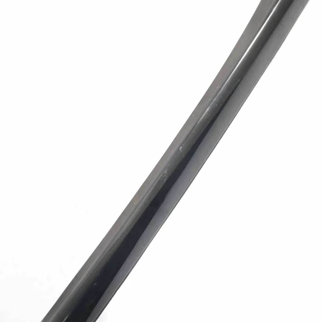 Peugeot 3008 Bande d'égouttage de pare-brise Garniture droite - SKU 9682757880 - Numéro de pièce 9682757880