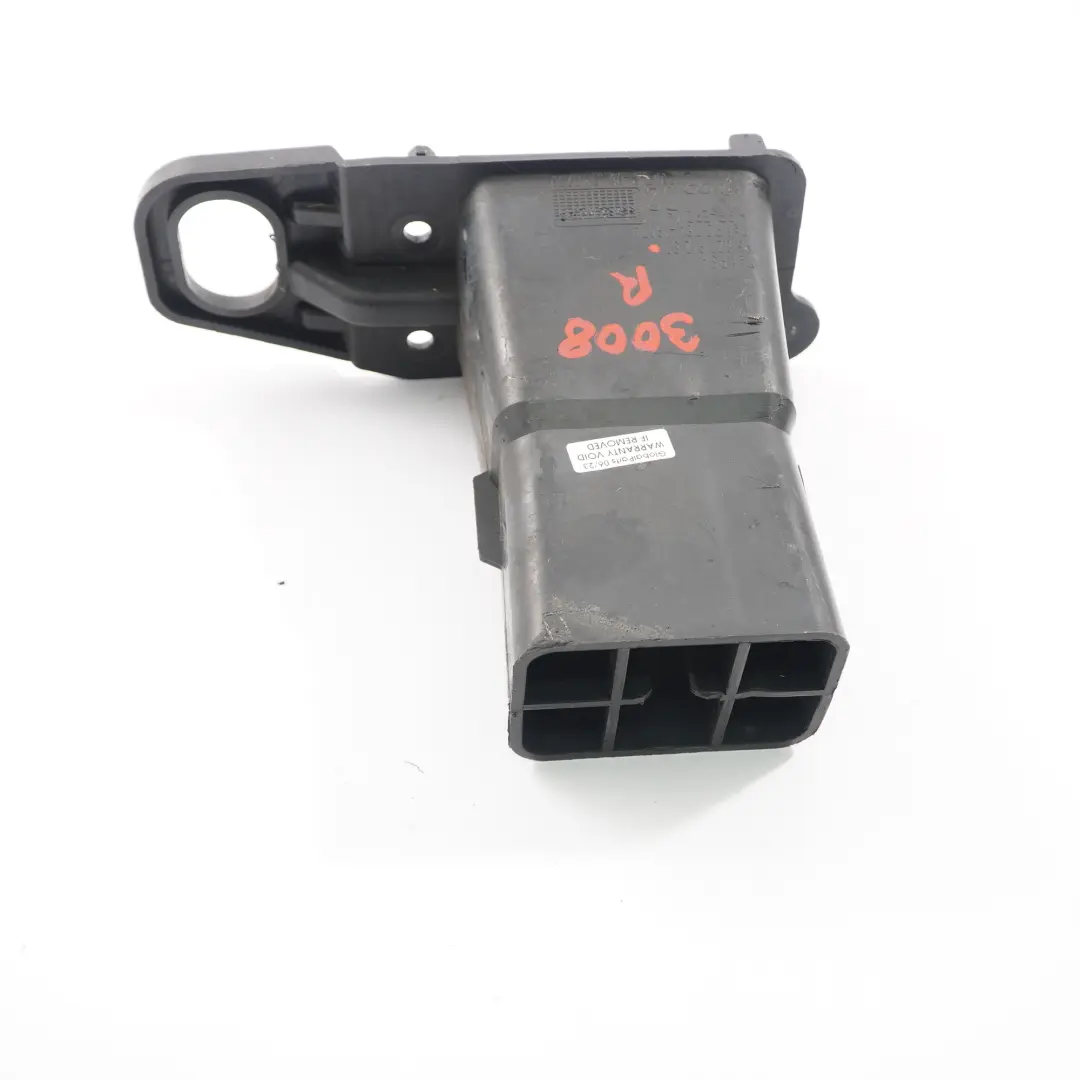 Front Bumper Reinforcement Bracket Right O/S Crash Box to Peugeot 3008 with Part number 9682791280 Peugeot 3008 Front Bumper Reinforcement Bracket Right O/S Crash Box - SKU 9682791280 - Part number 9682791280