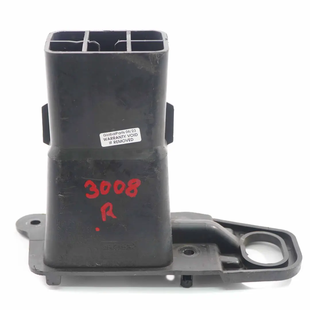 Front Bumper Reinforcement Bracket Right O/S Crash Box to Peugeot 3008 with Part number 9682791280 Peugeot 3008 Front Bumper Reinforcement Bracket Right O/S Crash Box - SKU 9682791280 - Part number 9682791280