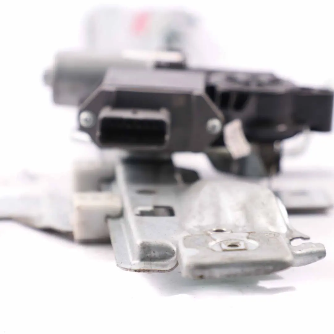 Window Lifter Rear Door Left N/S Motor Regulator to Peugeot 3008 with Part number 9682808780 Peugeot 3008 Window Lifter Rear Door Left N/S Motor Regulator - SKU 9682808780 - Part number 9682808780