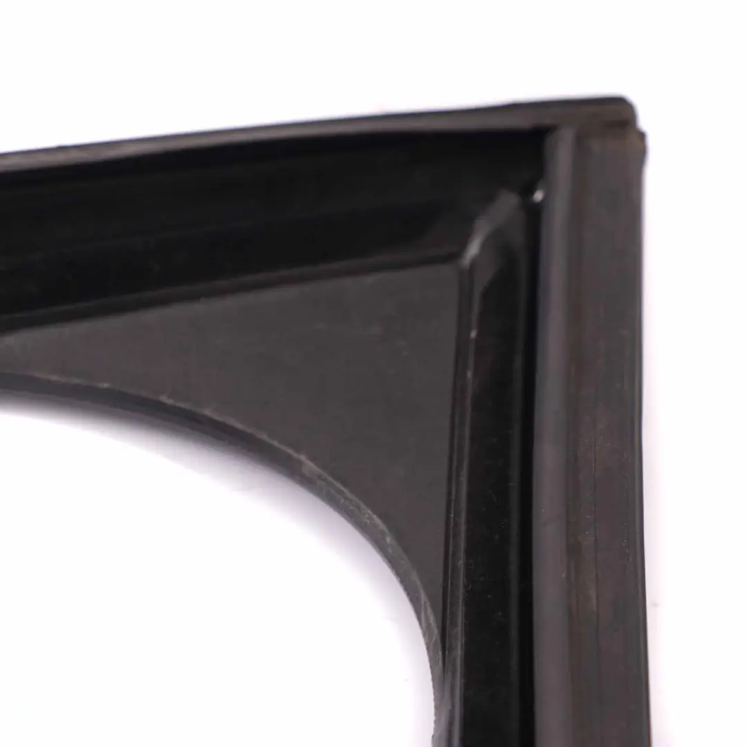 Peugeot 3008 Window Seal Front Door Left N/S Sealing Gasket - SKU 9682925780 - Part number 9682925780
