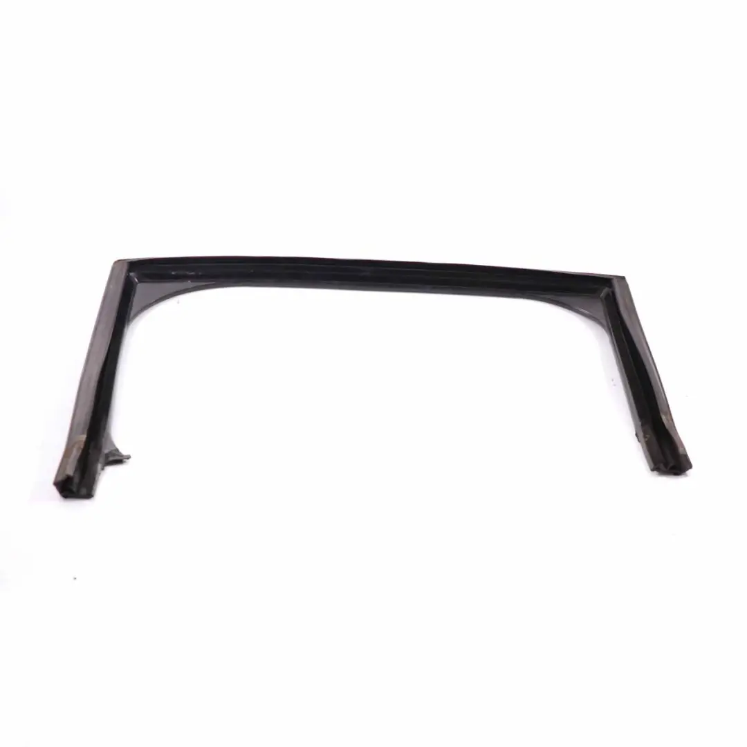 Joint de vitre porte arrière gauche Joint d'étanchéité pour Peugeot 3008 à propos du numéro de pièce 9682926780 Peugeot 3008 Joint de vitre porte arrière gauche Joint d'étanchéité - SKU 9682926780 - Numéro de pièce 9682926780