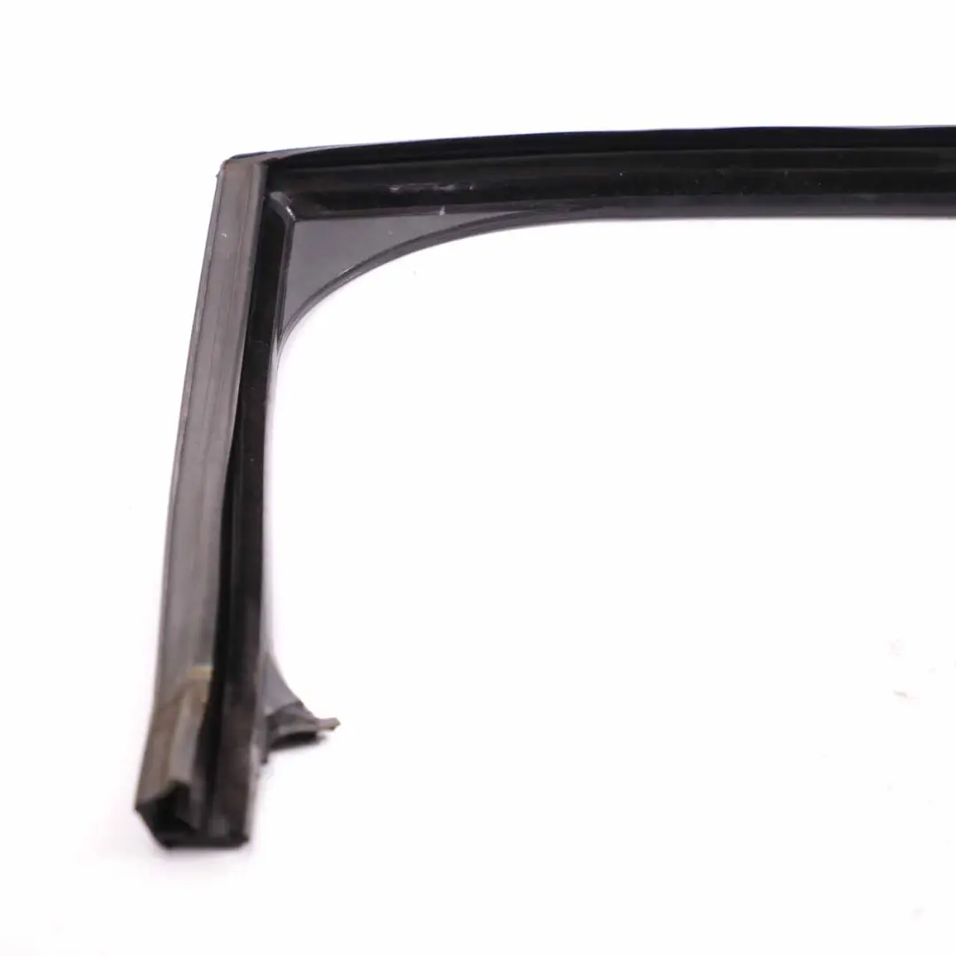 Window Seal Rear Door Left N/S Sealing Strip Gasket to Peugeot 3008 with Part number 9682926780 Peugeot 3008 Window Seal Rear Door Left N/S Sealing Strip Gasket - SKU 9682926780 - Part number 9682926780