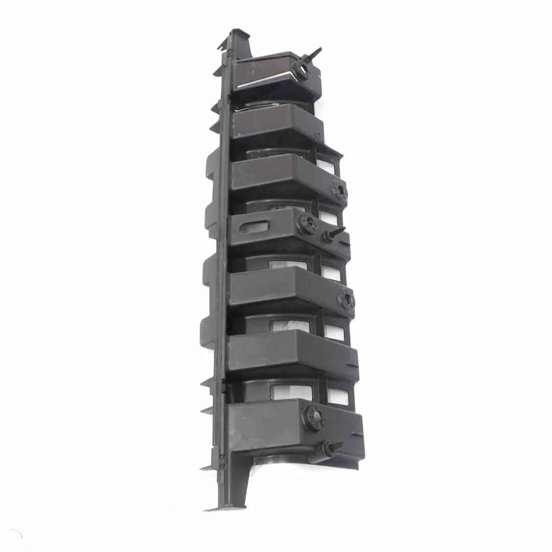 Peugeot 3008, pare-chocs arrière, support central de fixation - SKU 9682936080 - Numéro de pièce 9682936080