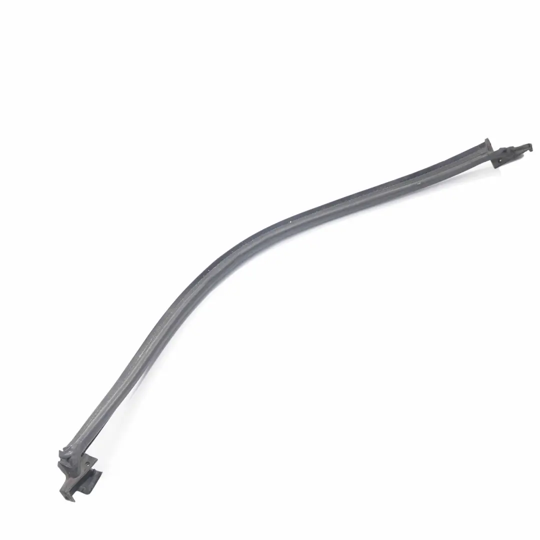 Joint d'étanchéité coffre couvercle hayon milieu bas pour Peugeot 3008 à propos du numéro de pièce 9683267280 Peugeot 3008 Joint d'étanchéité coffre couvercle hayon milieu bas - SKU 9683267280 - Numéro de pièce 9683267280