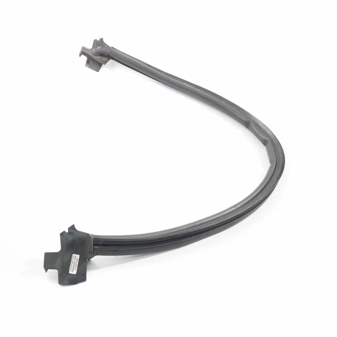 Peugeot 3008 Joint d'étanchéité coffre couvercle hayon milieu bas - SKU 9683267280 - Numéro de pièce 9683267280