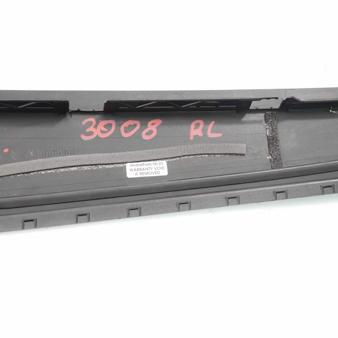 Finisher Window Pillar Cover Rear Door Left N/S High Gloss to Peugeot 3008 with Part number 96832959 Peugeot 3008 Finisher Window Pillar Cover Rear Door Left N/S High Gloss - SKU 96832959 - Part number 96832959