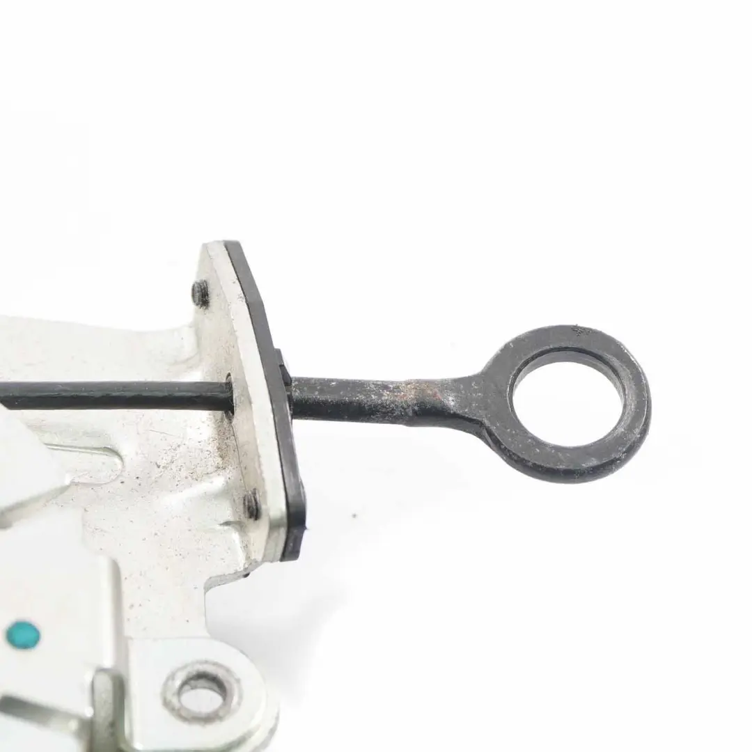 Pestillo trasero derecho apertura del maletero para Peugeot 3008 con número de pieza 9683313980 Peugeot 3008 Pestillo trasero derecho apertura del maletero - SKU 9683313980 - Número de pieza 9683313980