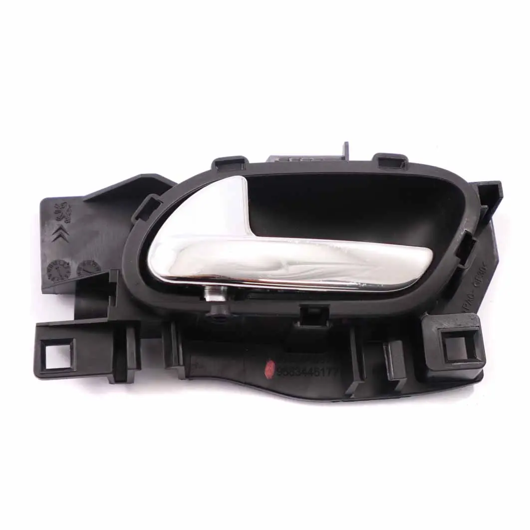 Citroen C3 Klamka Drzwi Lewy Przód Chrom do o numerze 9683446177 Citroen C3 Klamka Drzwi Lewy Przód Chrom - SKU 9683446177 - Numer Części 9683446177