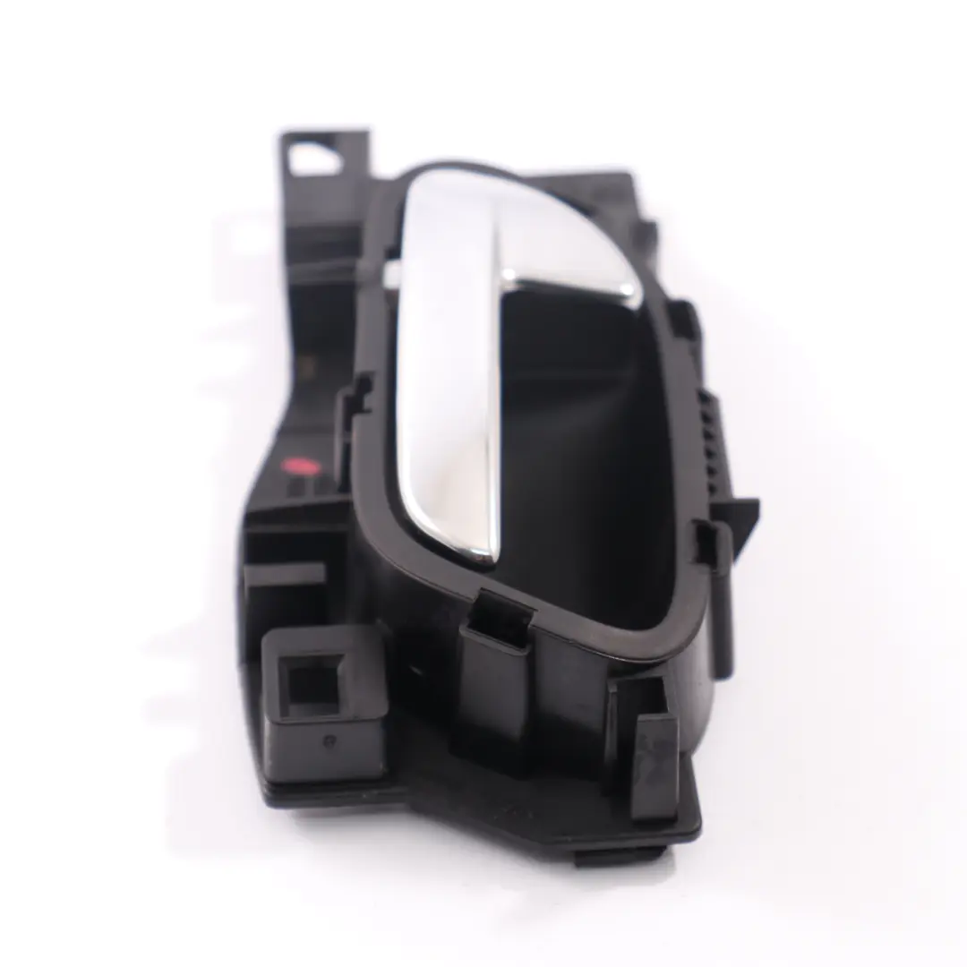 Citroen C3 Klamka Drzwi Lewy Przód Chrom do o numerze 9683446177 Citroen C3 Klamka Drzwi Lewy Przód Chrom - SKU 9683446177 - Numer Części 9683446177