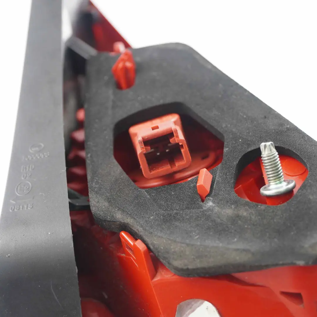 Lamp Right O/S Inner Tail Light Taillight Peugeot 3008 Rear - SKU 9683460980 - Part number 9683460980