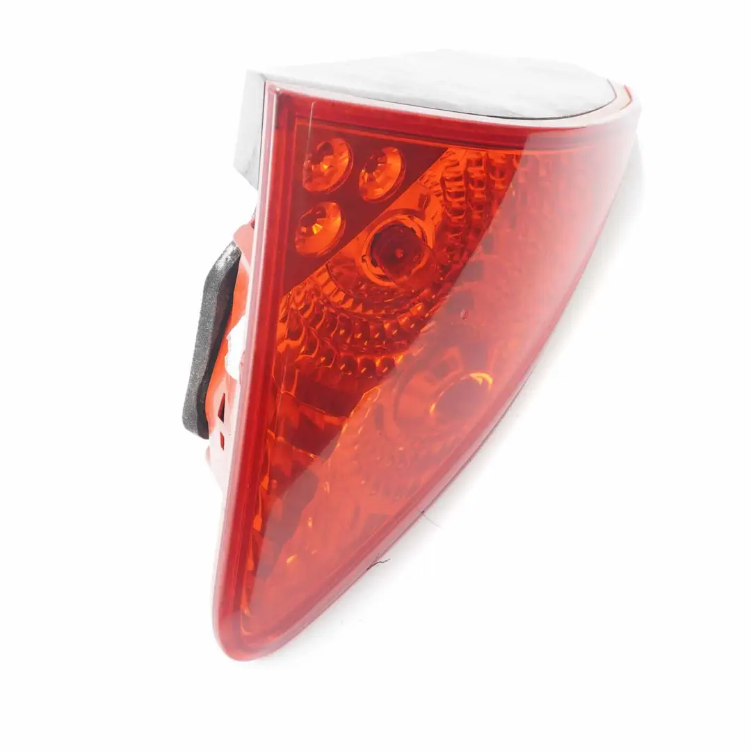 Peugeot 3008 Lampa Klapy Lewy Tył Tylna - SKU 9683461080 - Numer Części 9683461080