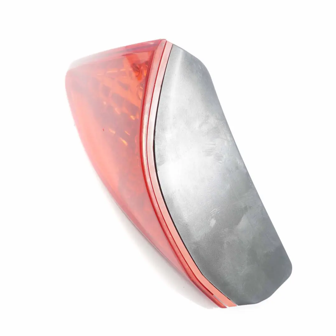 Lamp Left N/S Inner Tail Light Taillight to Peugeot 3008 Rear with Part number 9683461080 Peugeot 3008 Rear Lamp Left N/S Inner Tail Light Taillight - SKU 9683461080 - Part number 9683461080