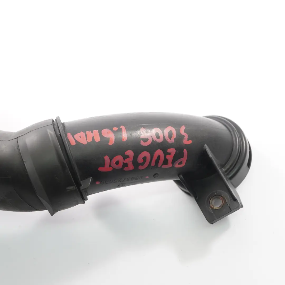 Admisión de Aire Tubo Manguera para Peugeot 3008 1.6 HDI con número de pieza 9683725080 Peugeot 3008 1.6 HDI Admisión de Aire Tubo Manguera - SKU 9683725080 - Número de pieza 9683725080