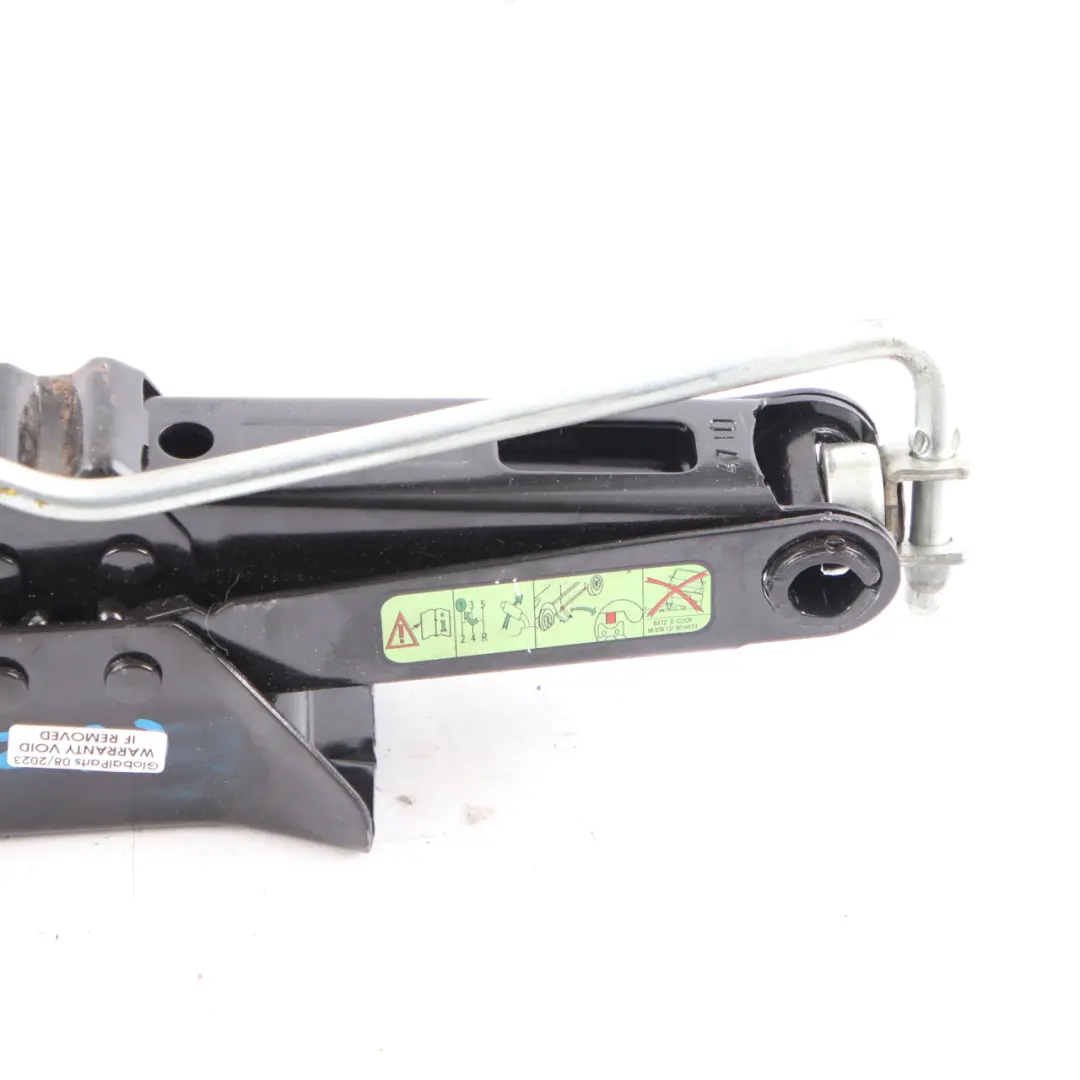 Lifting Jack Lifter Emergency Tool to Peugeot 207 Wheel with Part number 9683913180 Peugeot 207 Wheel Lifting Jack Lifter Emergency Tool - SKU 9683913180 - Part number 9683913180