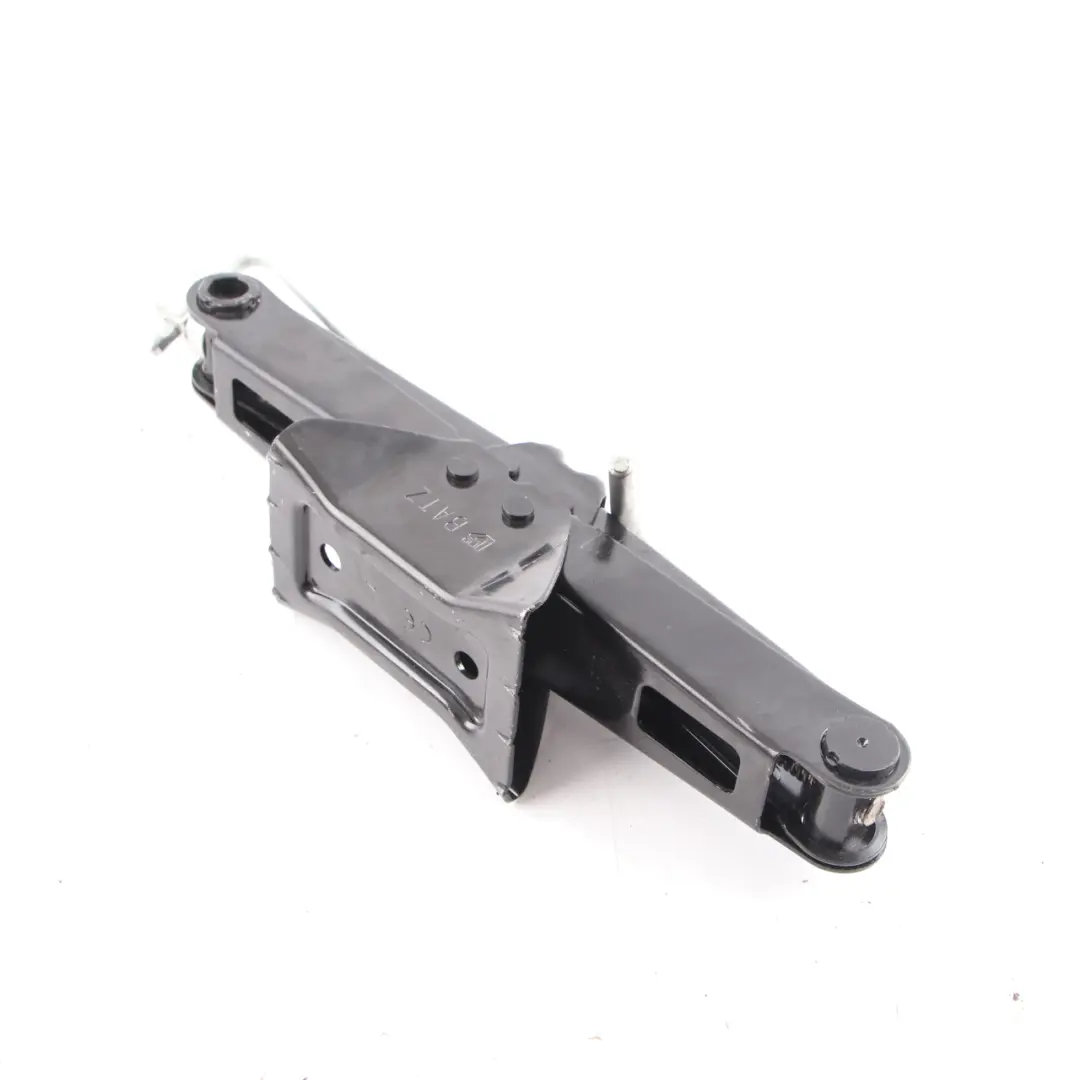 Lifting Jack Lifter Emergency Tool to Peugeot 207 Wheel with Part number 9683913180 Peugeot 207 Wheel Lifting Jack Lifter Emergency Tool - SKU 9683913180 - Part number 9683913180