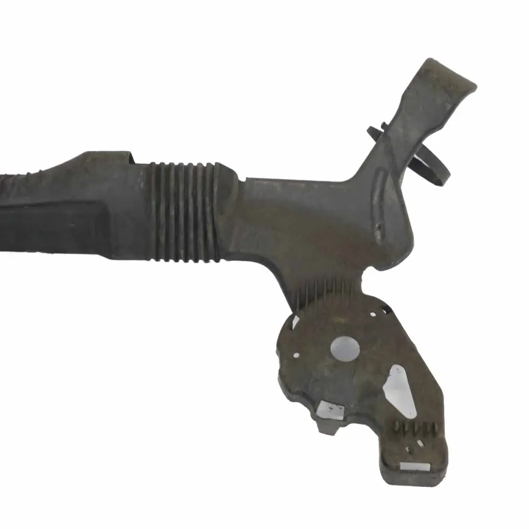 Peugeot 3008 Essieu Arriere Carenage Capot - SKU 9684092280 - Numéro de pièce 9684092280
