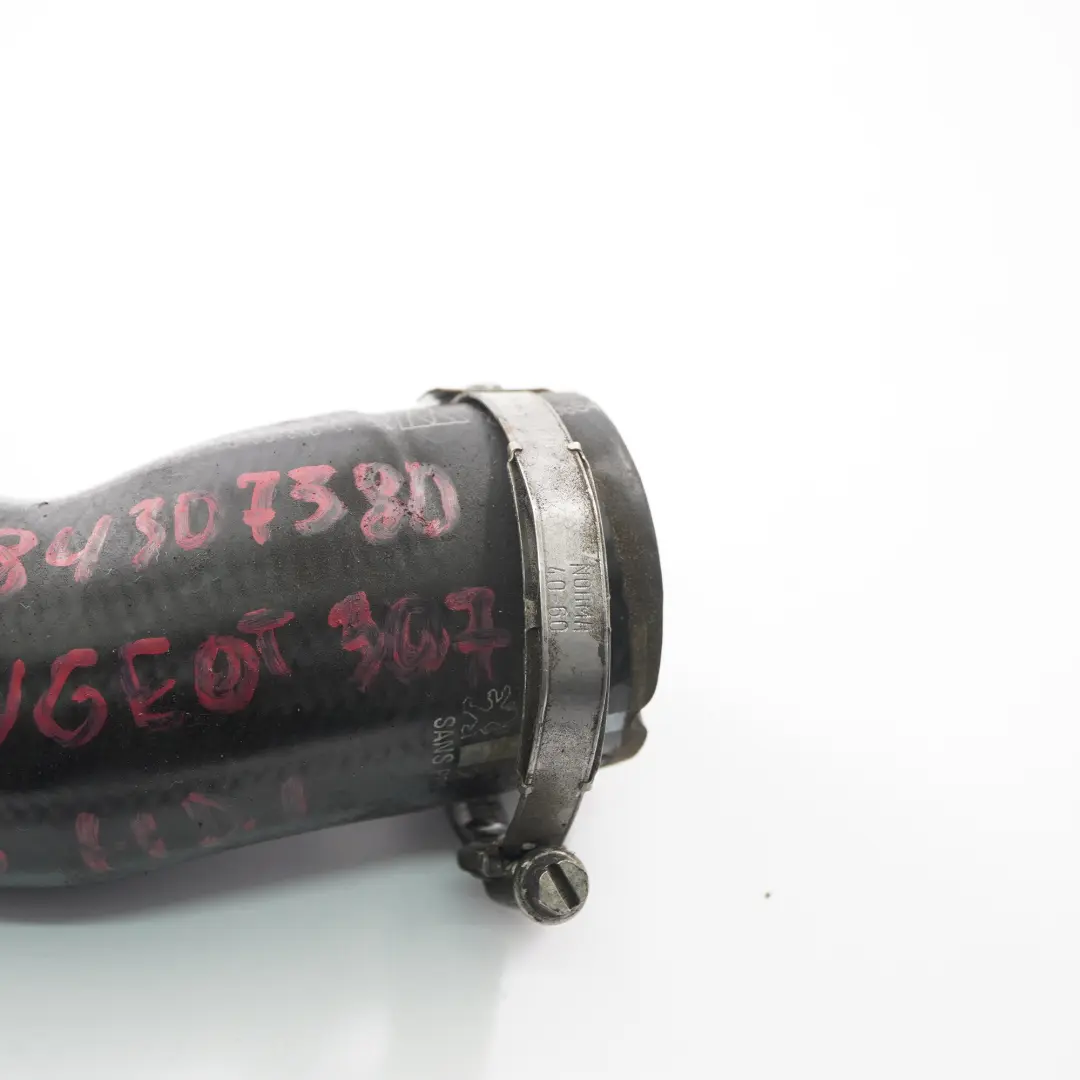 Luftleitung Turbo Ladeluftkühler Schlauchleitung für Peugeot 307 1.6 HDI mit Teilenummer 9684307380 Peugeot 307 1.6 HDI Luftleitung Turbo Ladeluftkühler Schlauchleitung - SKU 9684307380 - Teilenummer 9684307380