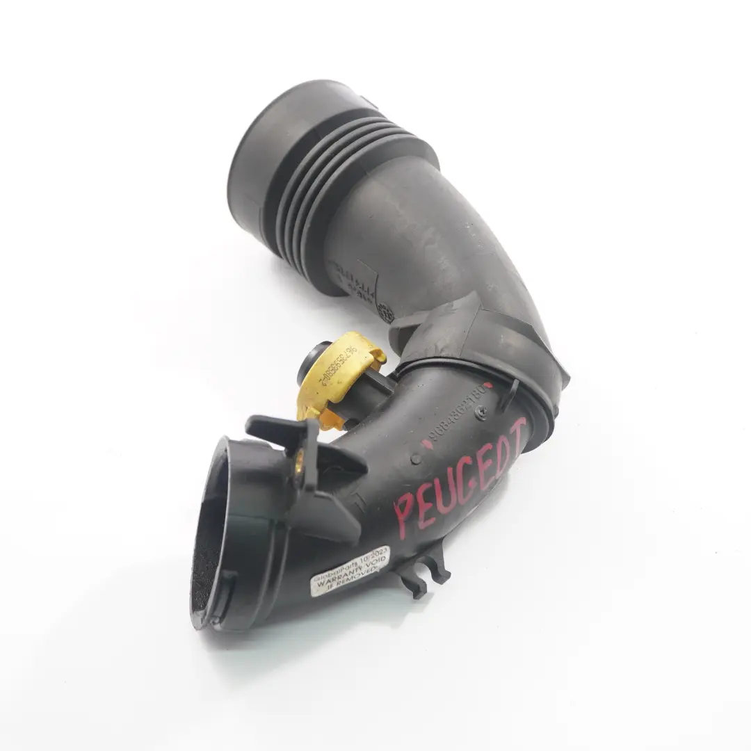 Manguera intercooler Tubo admisión aire para Peugeot 307 1.6 HDI con número de pieza 9684362180 Peugeot 307 1.6 HDI Manguera intercooler Tubo admisión aire - SKU 9684362180 - Número de pieza 9684362180
