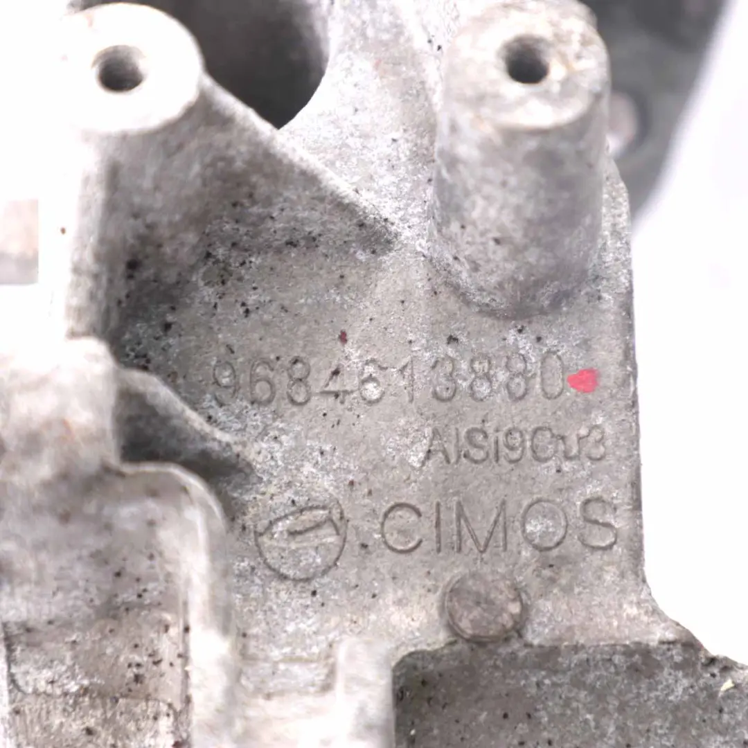 Alternateur Support Générateur Support pour Peugeot 207 Partner 1.6 HDI à propos du numéro de pièce 9684613880 Peugeot 207 Partner 1.6 HDI Alternateur Support Générateur Support - SKU 9684613880 - Numéro de pièce 9684613880