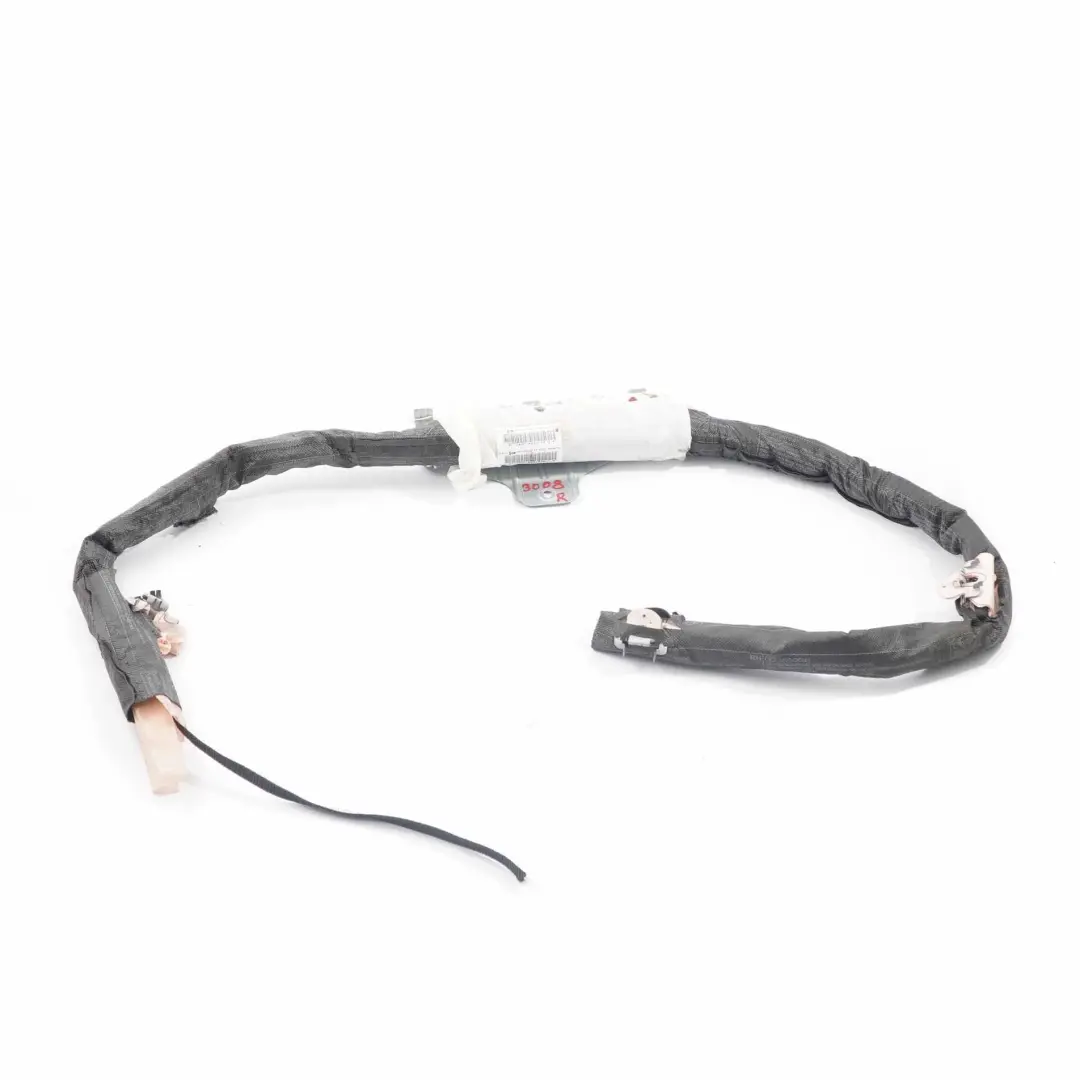 Airbag de cabeza Airbag de techo de cortina derecho para Peugeot 3008 con número de pieza 9684667780 Peugeot 3008 Airbag de cabeza Airbag de techo de cortina derecho - SKU 9684667780 - Número de pieza 9684667780