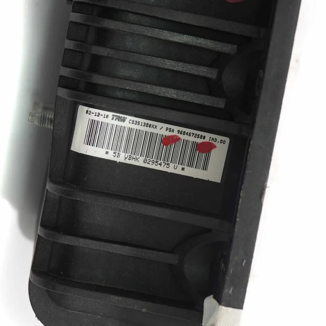 Airbag Lato Passeggero Cruscotto Anteriore Air Bag per Peugeot 3008 con numero di parte 9684672580 Peugeot 3008 Airbag Lato Passeggero Cruscotto Anteriore Air Bag - SKU 9684672580 - Numero di parte 9684672580