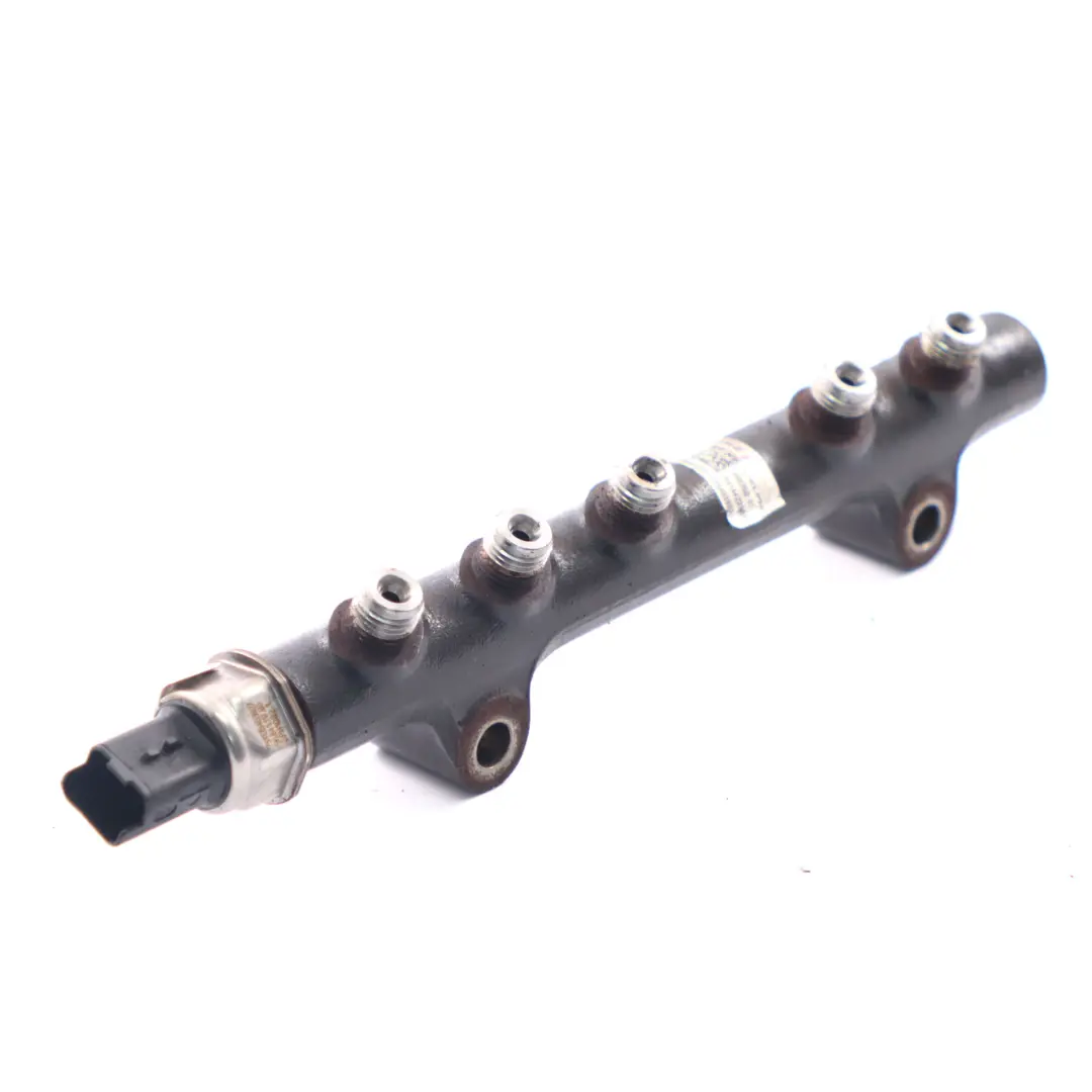Injector Rail Line to Peugeot 3008 1.6 HDI Diesel Engine Fuel with Part number 9684753080 Peugeot 3008 1.6 HDI Diesel Engine Fuel Injector Rail Line - SKU 9684753080 - Part number 9684753080