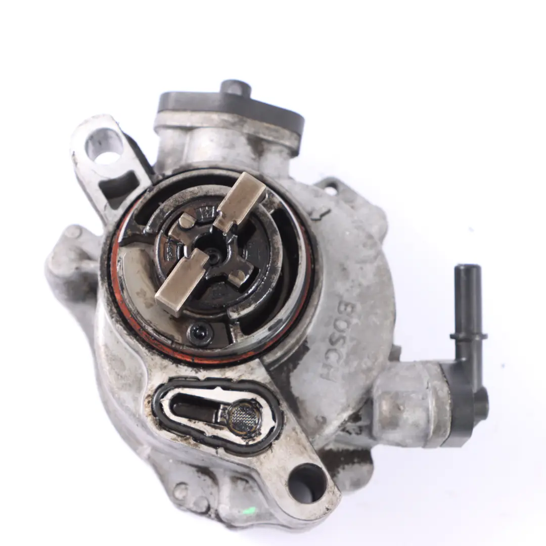  Pompe à vide Citroen Jumpy III Peugeot 1.6 HDi Ford Fiesta 6 1.6 Tdci - SKU 9684786780 - Numéro de pièce 9684786780