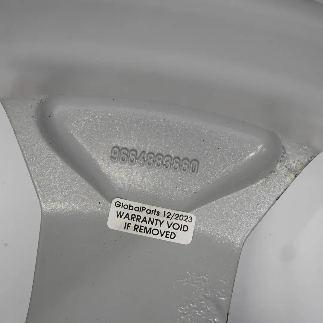 Argent Jante Alliage 17" 7,5J ET:29 pour Peugeot 3008 à propos du numéro de pièce 9684883880 Peugeot 3008 Argent Jante Alliage 17" 7,5J ET:29 - SKU 9684883880-2 - Numéro de pièce 9684883880