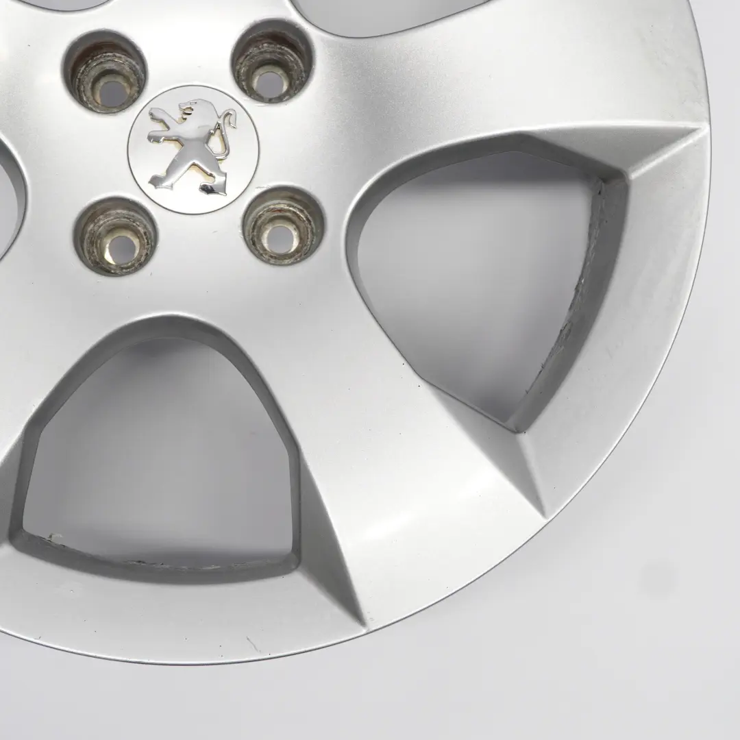 Alloy Rim 17" 7,5J ET:29 to Peugeot 3008 Silver Wheel with Part number 9684883880 Peugeot 3008 Silver Wheel Alloy Rim 17" 7,5J ET:29 - SKU 9684883880-3 - Part number 9684883880