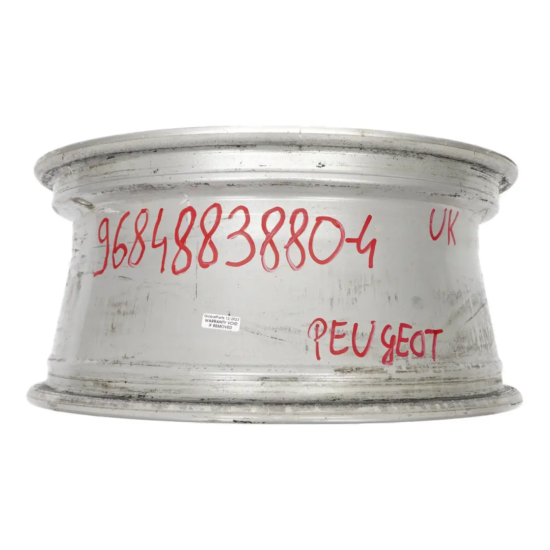Alloy Rim 17" 7,5J ET:29 to Peugeot 3008 Silver Wheel with Part number 9684883880 Peugeot 3008 Silver Wheel Alloy Rim 17" 7,5J ET:29 - SKU 9684883880-4 - Part number 9684883880