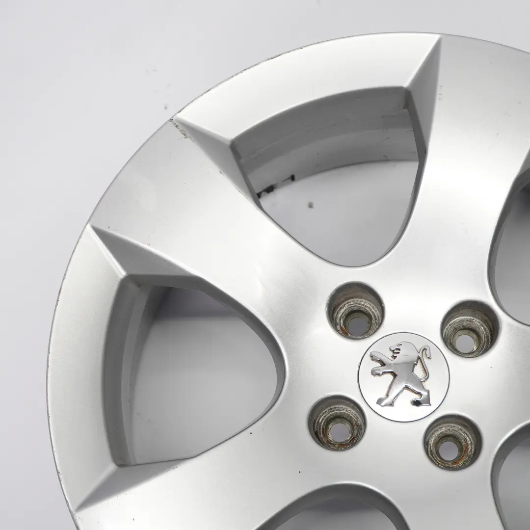 Alloy Rim 17" 7,5J ET:29 to Peugeot 3008 Silver Wheel with Part number 9684883880 Peugeot 3008 Silver Wheel Alloy Rim 17" 7,5J ET:29 - SKU 9684883880-4 - Part number 9684883880