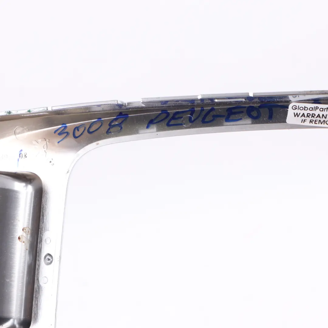 Selector Cover Lever Surround Trim Frame Chrome to Peugeot 3008 Gear with Part number 9685474977 Peugeot 3008 Gear Selector Cover Lever Surround Trim Frame Chrome - SKU 9685474977 - Part number 9685474977