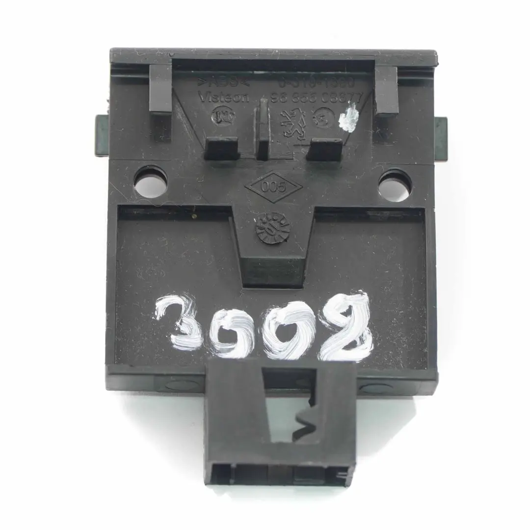 salpicadero ranura para tarjeta lector de encendido Peugeot 3008 - SKU 9685508677 - Número de pieza 9685508677