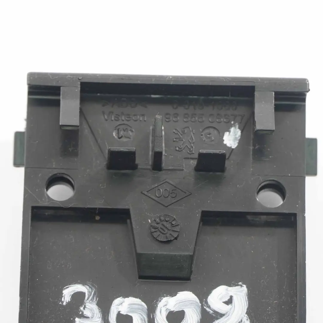 salpicadero ranura para tarjeta lector de encendido para Peugeot 3008 con número de pieza 9685508677 Peugeot 3008 salpicadero ranura para tarjeta lector de encendido - SKU 9685508677 - Número de pieza 9685508677