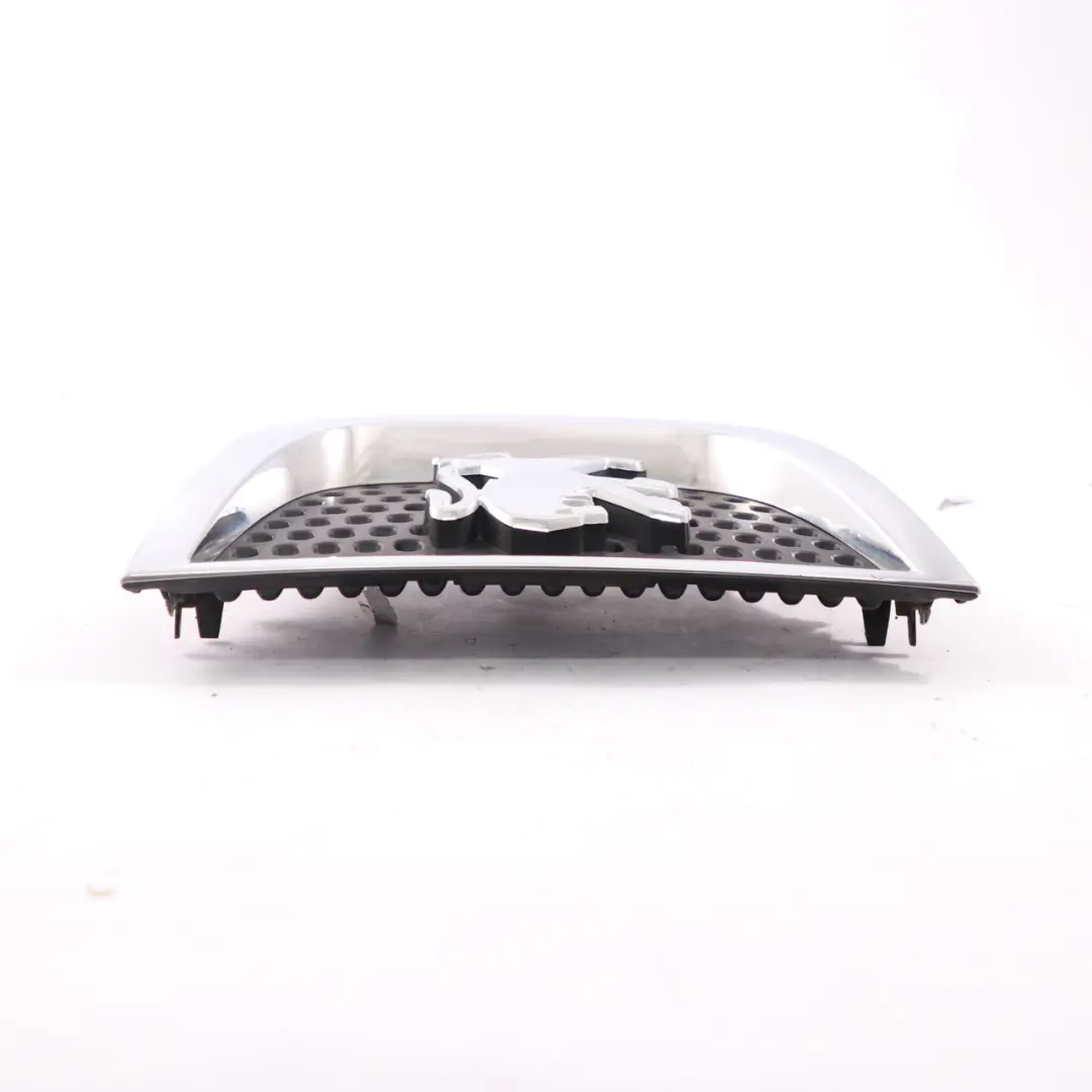 Peugeot 3008 Emblema Insignia Parachoques delantero Parrilla Logo - SKU 9685973077 - Número de pieza 9685973077