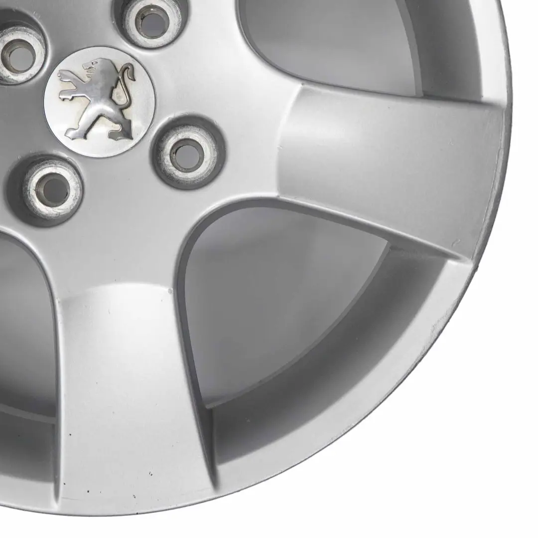 Peugeot 207 Jante Alliage Argent 16" 6J ET:27 - SKU 9686100080-1 - Numéro de pièce 9686100080