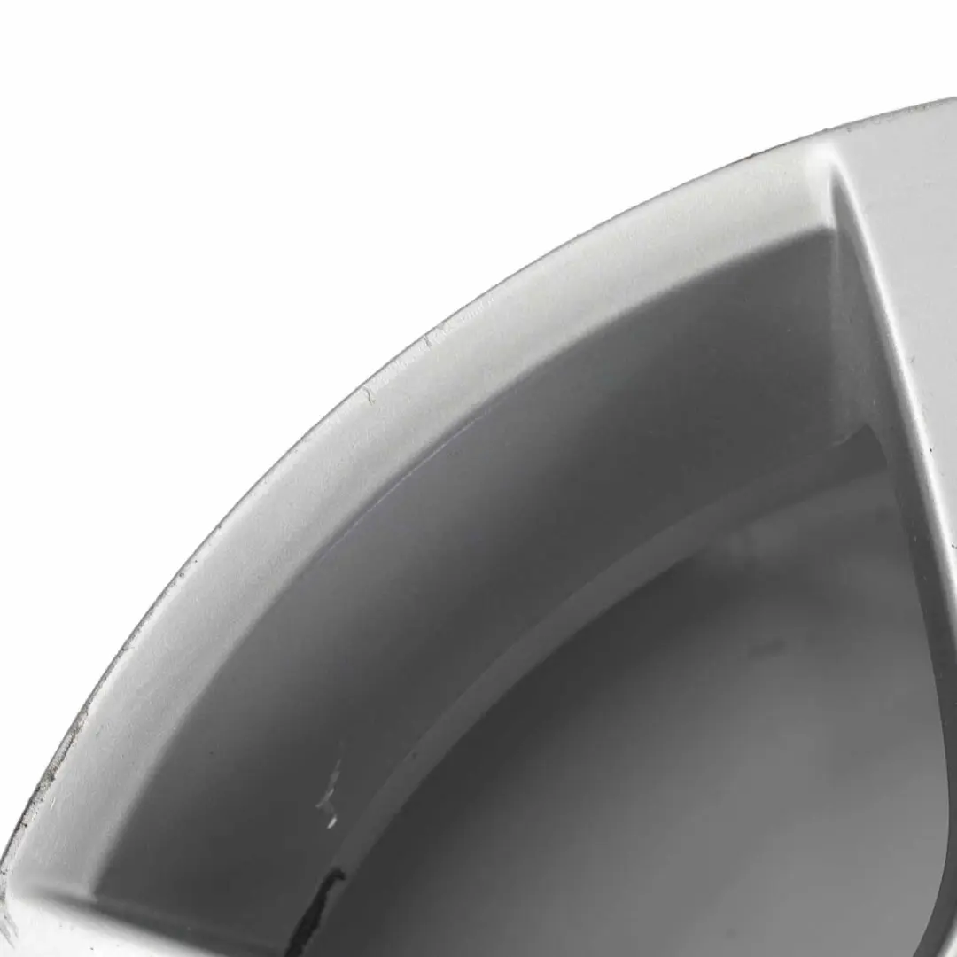 Peugeot 207 Jante Alliage Argent 16" 6J ET:27 - SKU 9686100080-1 - Numéro de pièce 9686100080