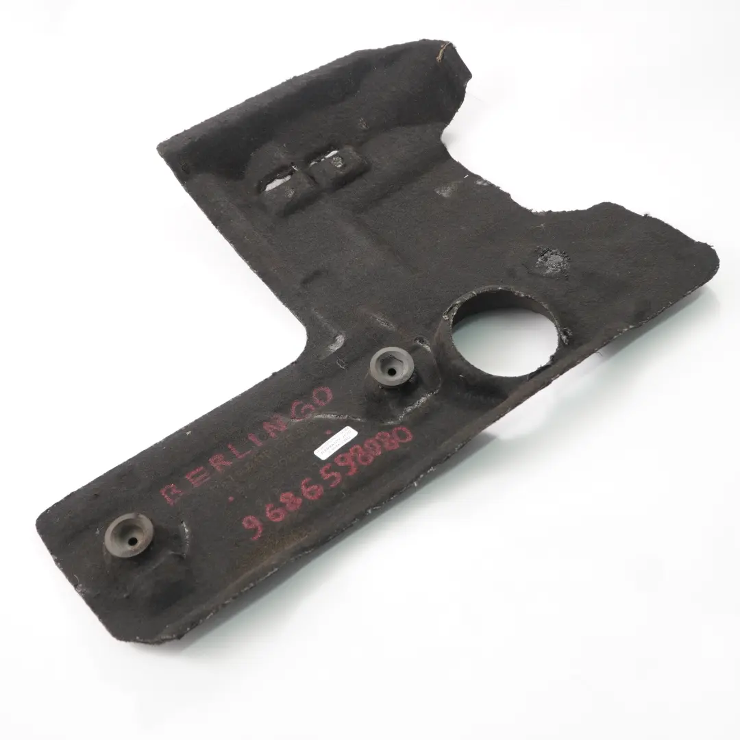 Citroen Berlingo Pannello isolamento acustico cofano motore per con numero di parte 9686598080 Citroen Berlingo Pannello isolamento acustico cofano motore - SKU 9686598080 - Numero di parte 9686598080