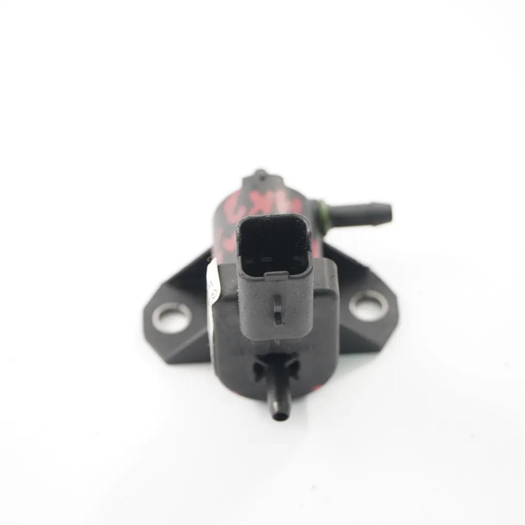 Solenoid Ford Focus MK3 Diesel 1.6 TDCi Turbocharger Vacumm Valve to with Part number 9688124580 Solenoid Ford Focus MK3 Diesel 1.6 TDCi Turbocharger Vacumm Valve - SKU 9688124580 - Part number 9688124580