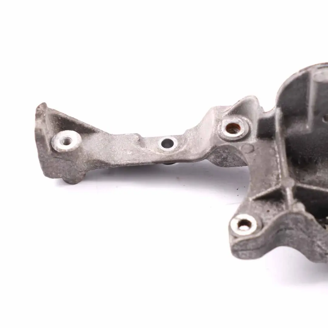 Peugeot 5008 2.0 HDI Mocowanie Łapa Alternatora - SKU 9688628680 - Numer Części 9688628680