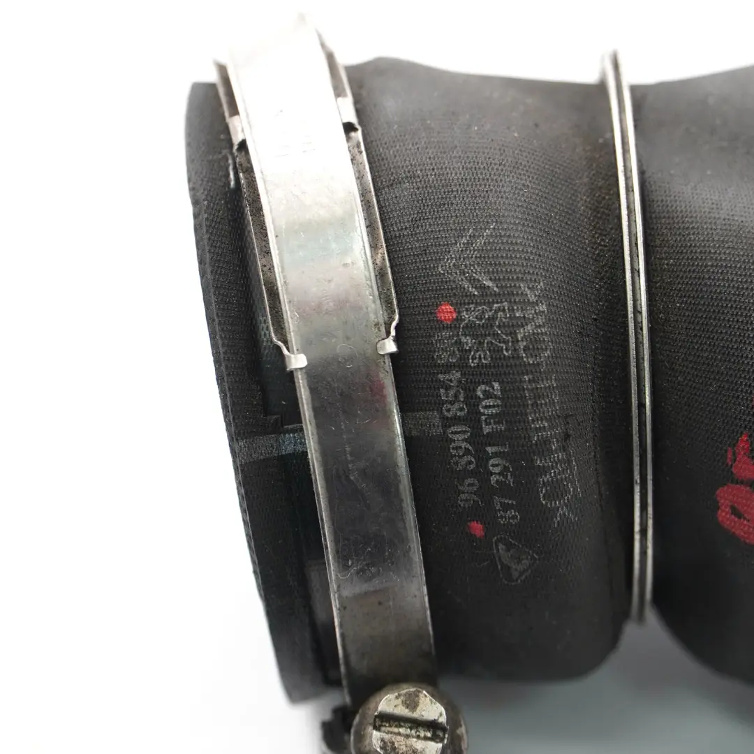 Drosselklappe Schlauchverbinder Ladeluftkühler für Peugeot 3008 1.6 HDi mit Teilenummer 9689085480 Peugeot 3008 1.6 HDi Drosselklappe Schlauchverbinder Ladeluftkühler - SKU 9689085480 - Teilenummer 9689085480